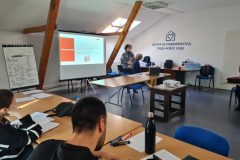 IMG-e8acde180a7c926d94427f3bb87ab79b-V